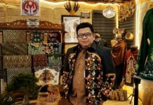 IKM Barito Utara Terus Berinovasi, Anyaman Rotan Jadi Produk Bernilai Ekonomi IKM Barito Utara