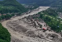 Mengapa Banjir Bandang Nepal Bisa Terjadi Tanpa Hujan? Banjir Bandang Nepal